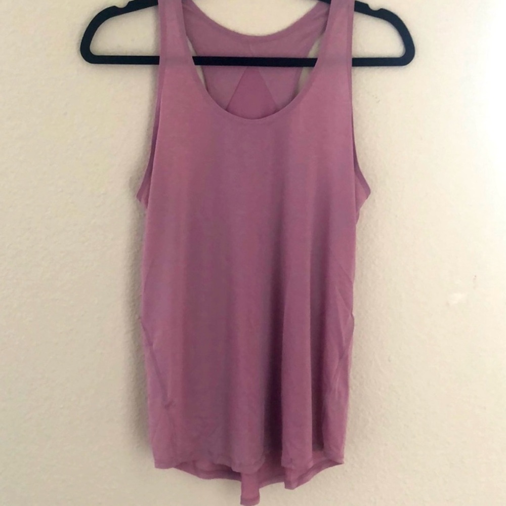 Size 4 Lululemon Essential Tank